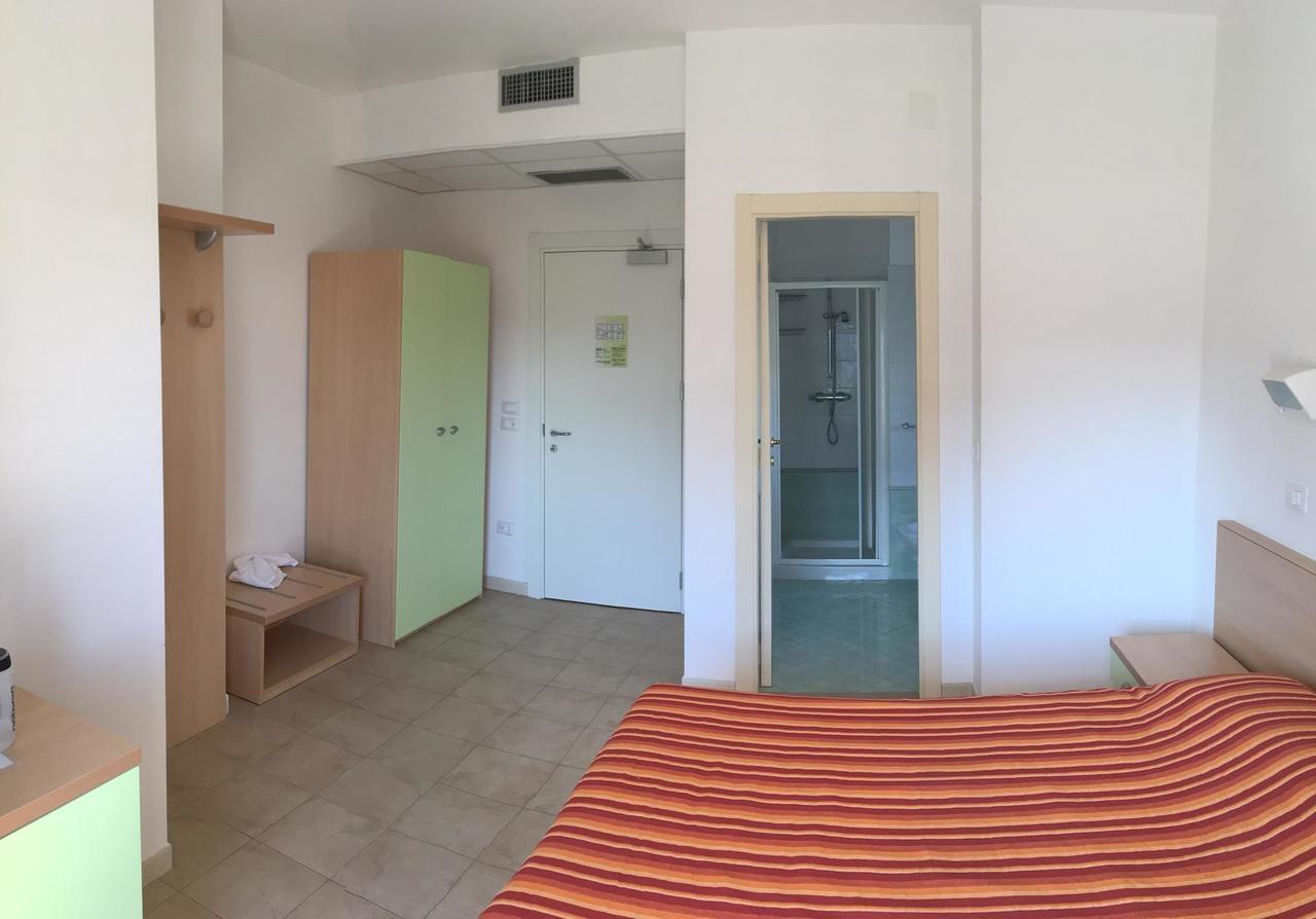 Claudia Residence Alba Adriatica Extérieur photo